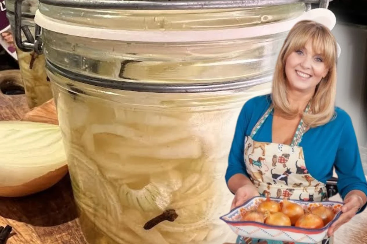 Ewa Wachowicz zdradza swoją recepturę na syrop z cebuli Ewa Wachowicz zdradza swoją recepturę na syrop z cebuli