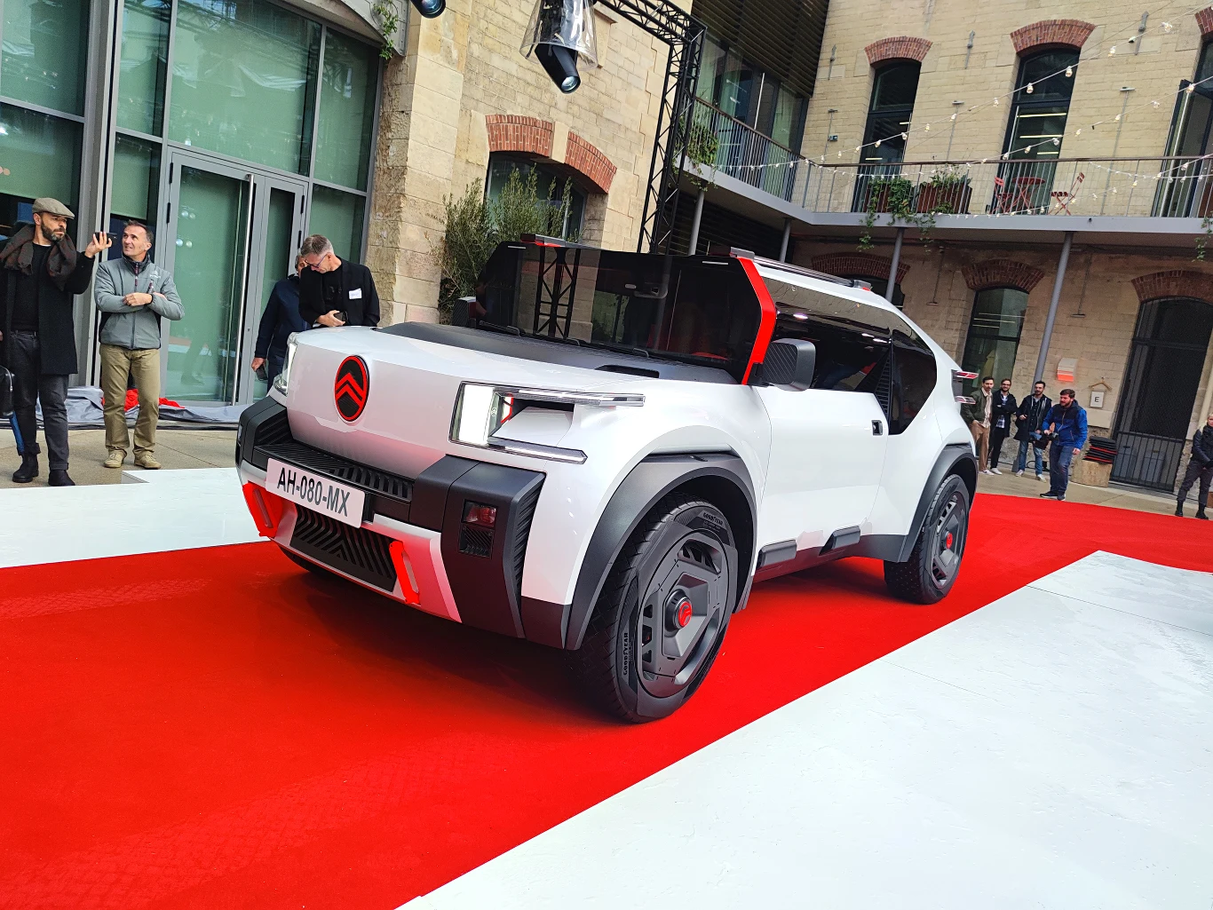 Citroen Oli 