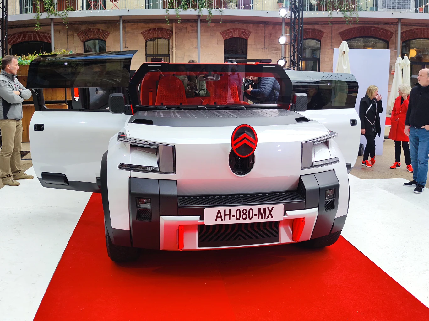 Citroen Oli 