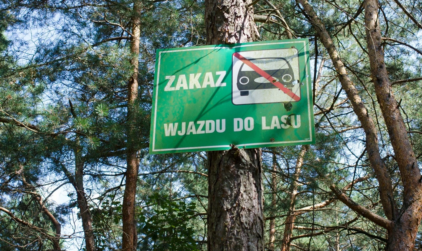 Zakaz rozwiewa wątpliwości, ale wcale nie musi być powieszony