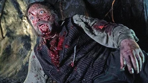 David Hewlett w epizodzie zatytułowanym “Graveyard Rats”