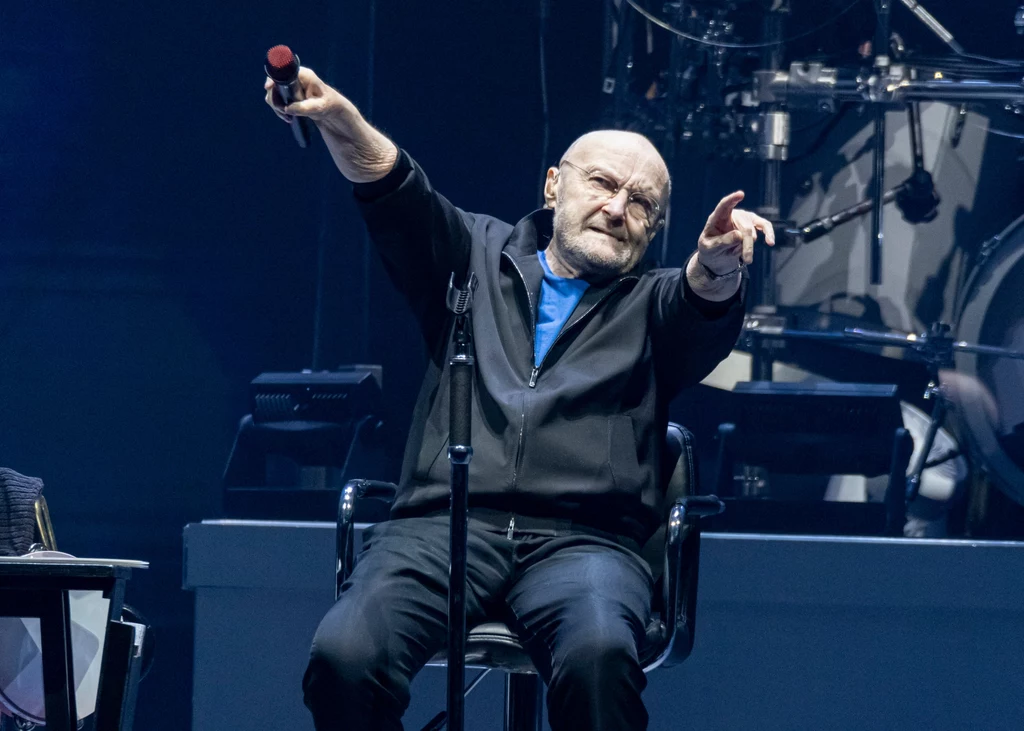 Phil Collins podczas ostatniej trasy Genesis w 2021 roku