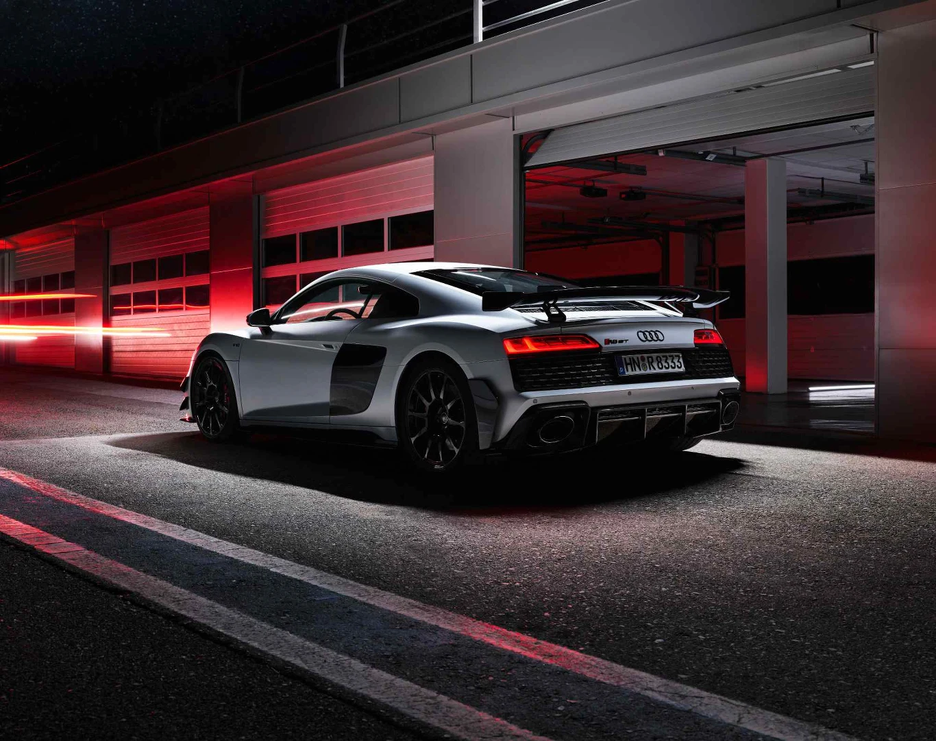 Audi R8 Coupe GT RWD