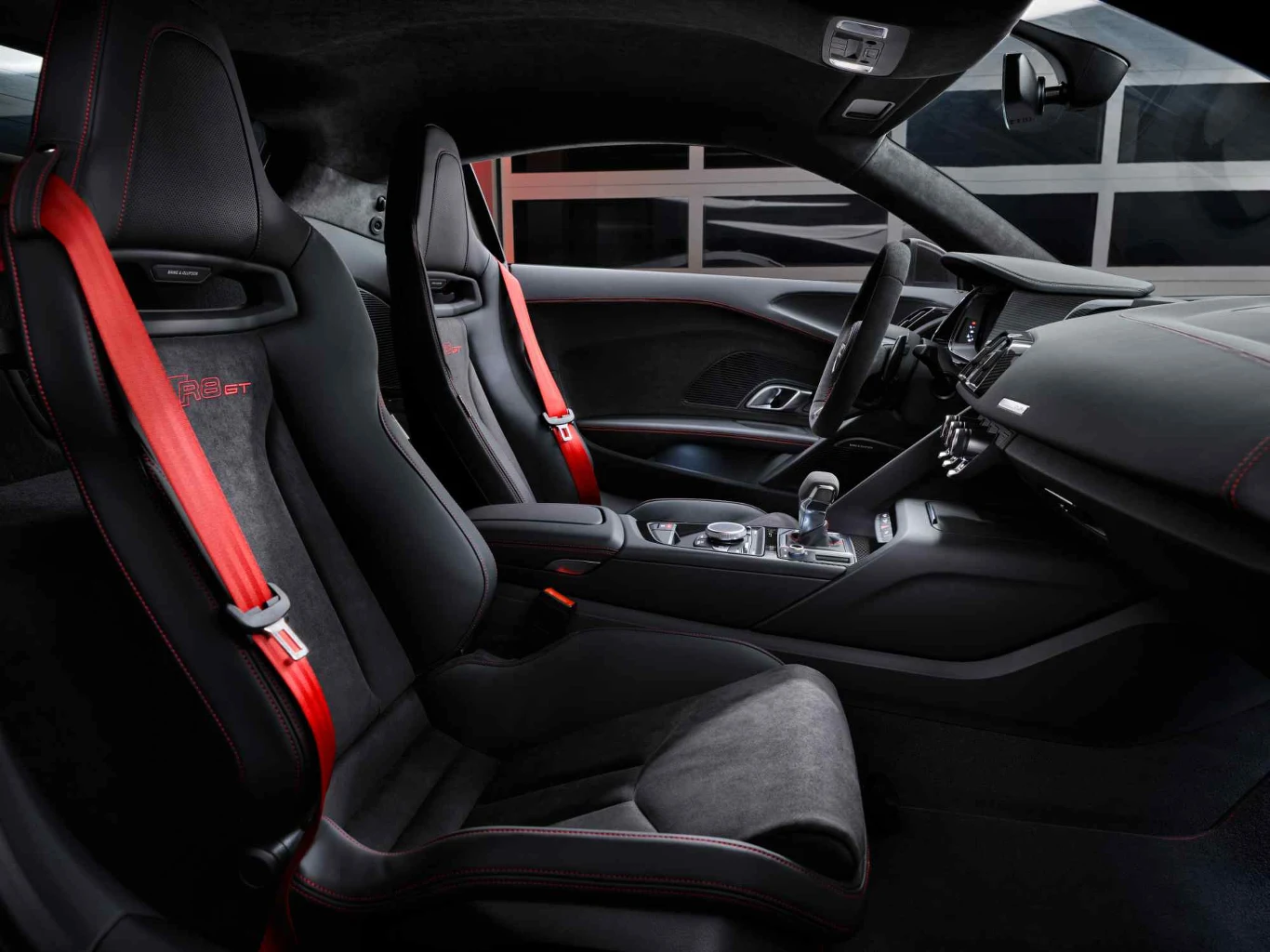 Audi R8 Coupe GT RWD