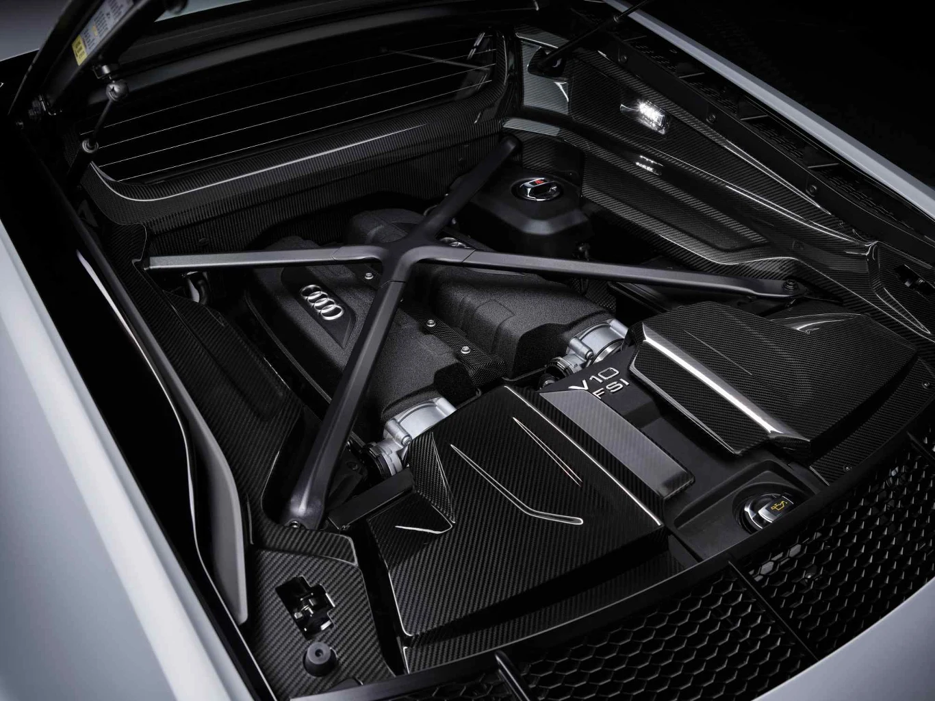 Audi R8 Coupe GT RWD