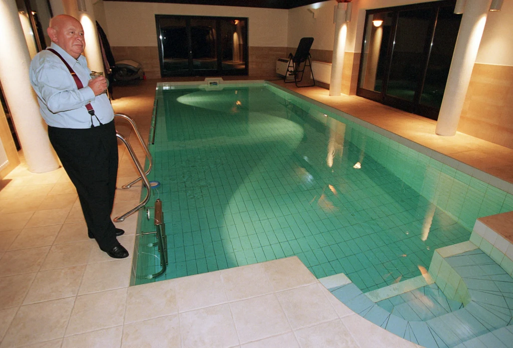 Jerzy Urban w swoim domu Jerzy Urban w swoim domu