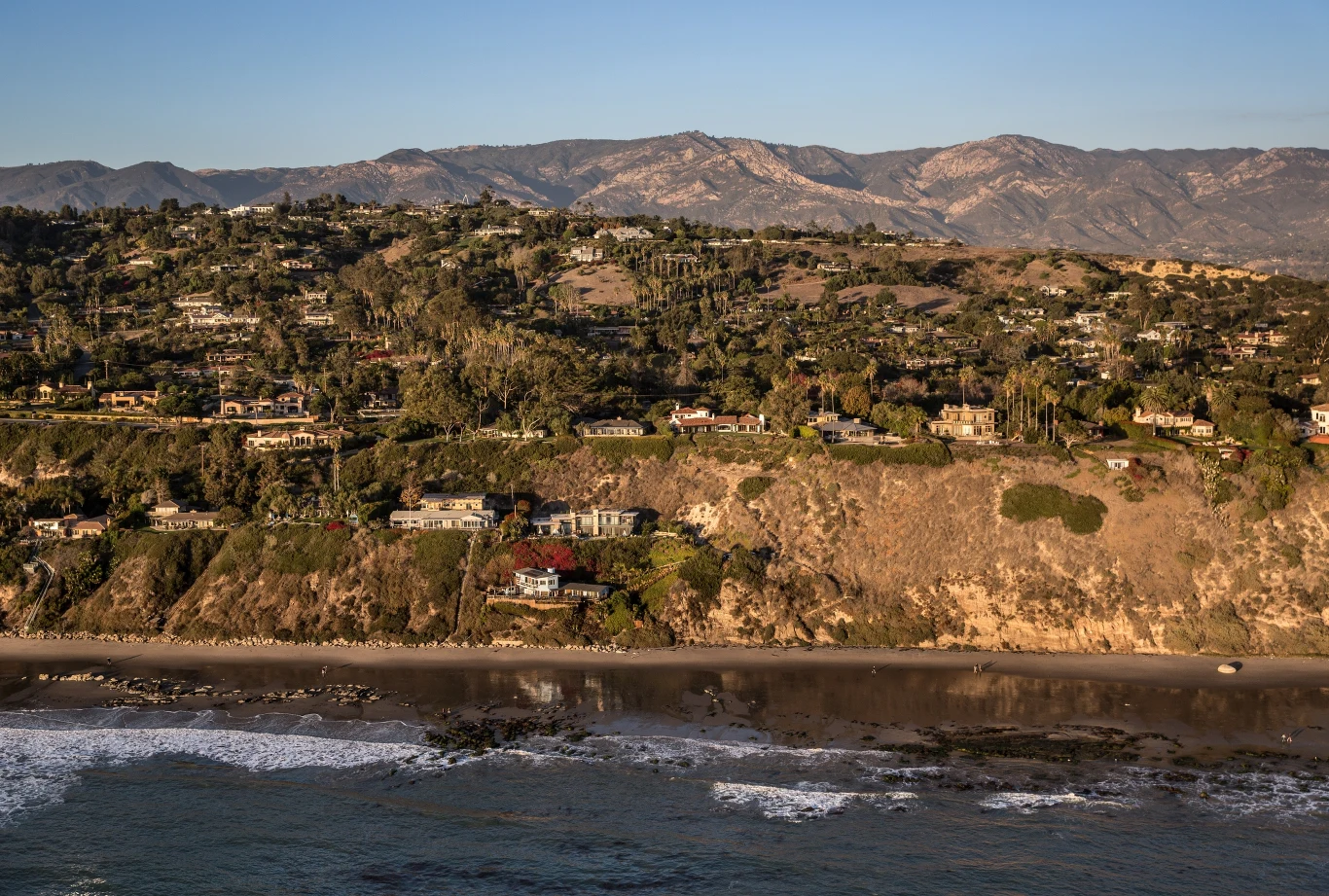 Mieszkańcy protestują przeciwko sąsiedztwu Meghan i Harry'ego