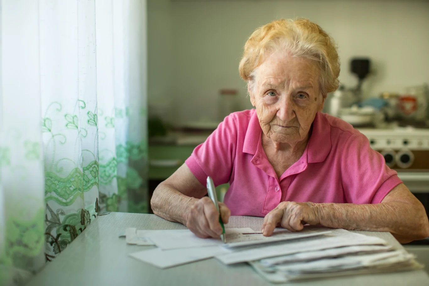 Pacjent ma prawo złożyć skargę na pracownika ochrony zdrowia, jeśli ten naruszył jego dobro lub nie wykonał swoich obowiązków z należytą starannością Pacjent ma prawo złożyć skargę na pracownika ochrony zdrowia, jeśli ten naruszył jego dobro lub nie wykonał swoich obowiązków z należytą starannością
