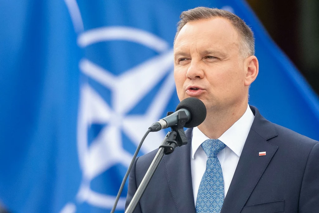 Prezydent Andrzej Duda nie wykluczył przyszłego udziału Polski w natowskim porozumieniu o udostępnianiu taktycznej broni jądrowej Prezydent Andrzej Duda nie wykluczył przyszłego udziału Polski w natowskim porozumieniu o udostępnianiu taktycznej broni jądrowej
