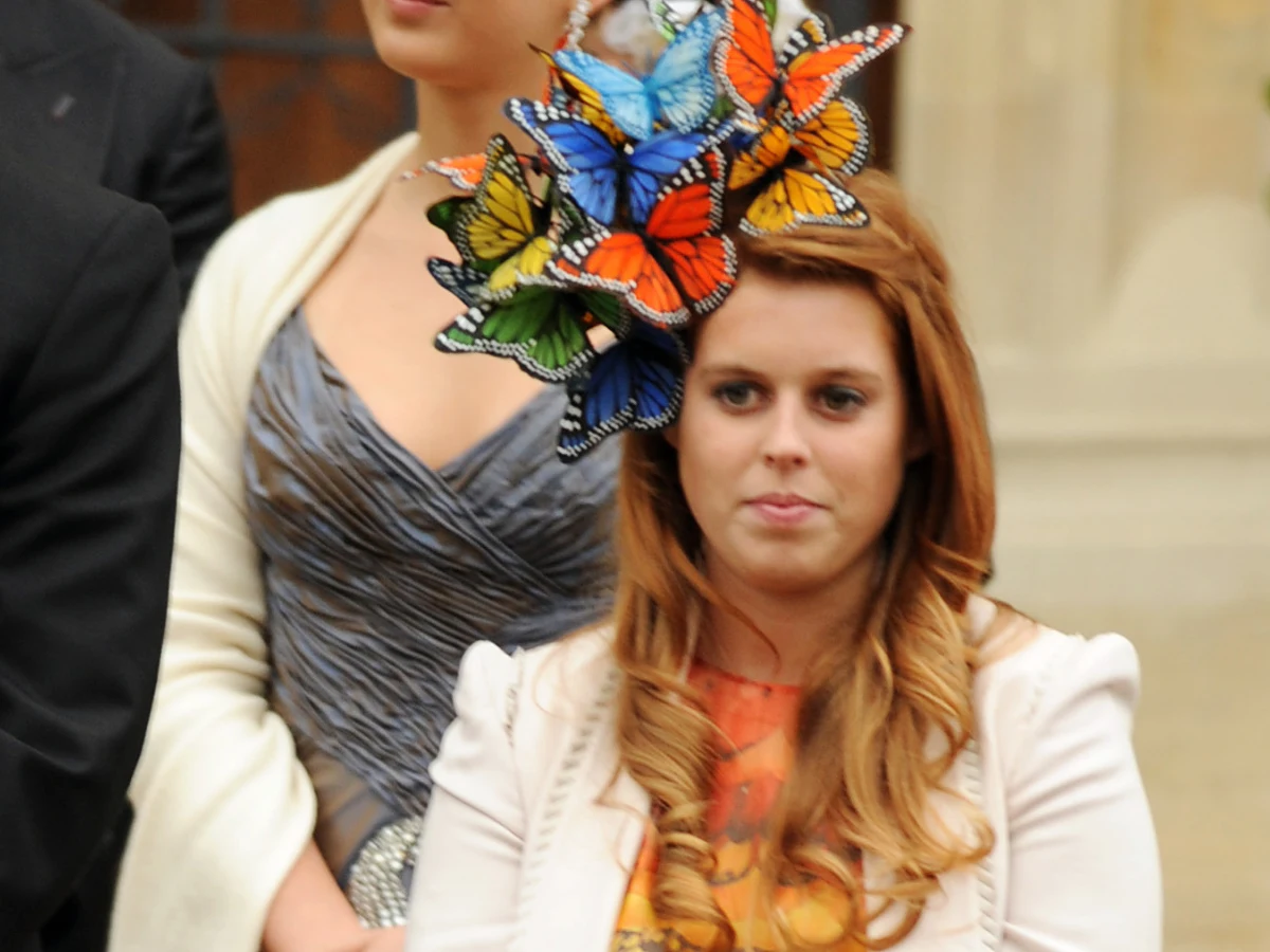 Księżniczka Yorku i jej oryginalne nakrycie głowy, 2008 rok Księżniczka Yorku i jej oryginalne nakrycie głowy, 2008 rok