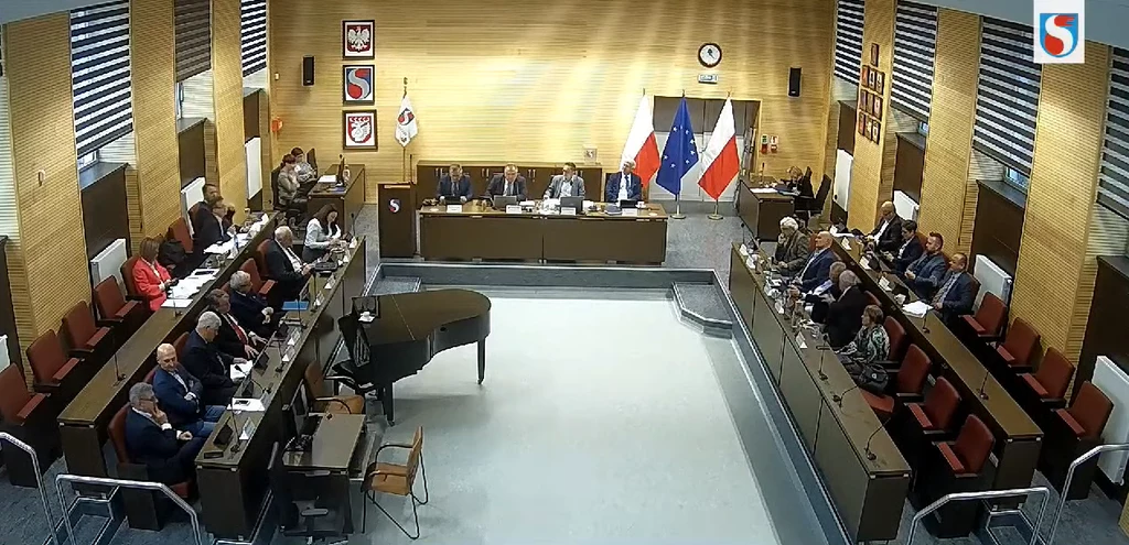 Ostatnia sesja Rady Miasta Świdnik (fot. YouTube) Ostatnia sesja Rady Miasta Świdnik (fot. YouTube)