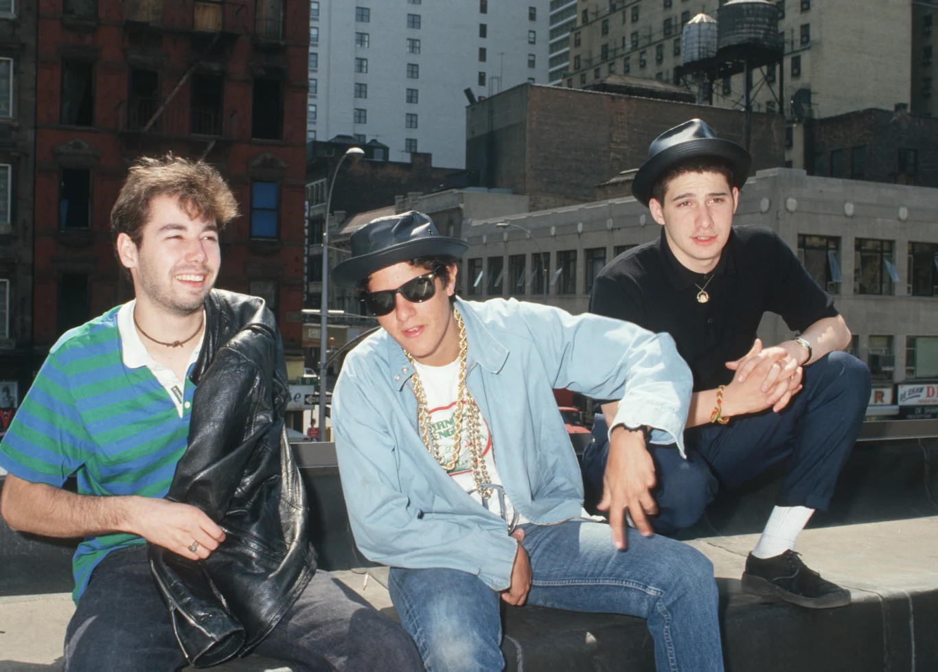 Beastie Boys w 1987 r., od lewej: Adam Yauch (MCA), Mike Diamond (Mike D) i Adam Horovitz (Ad-Rock)