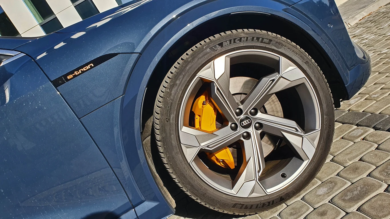 Audi e-tron S Sportback