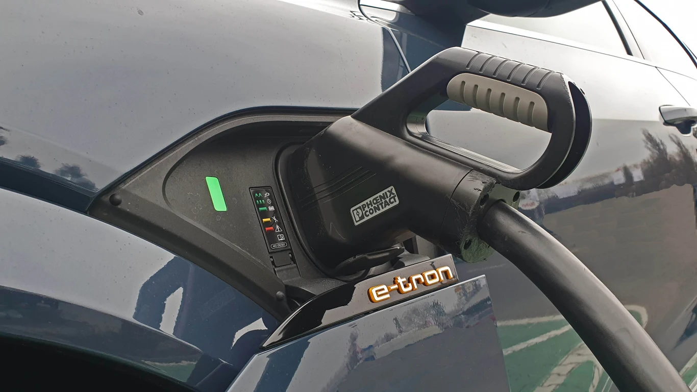 Audi e-tron S Sportback