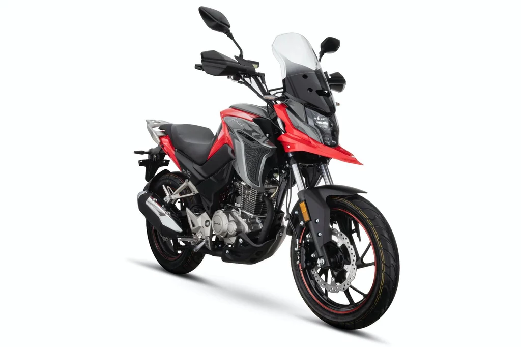 Oto Junak ADV 125.