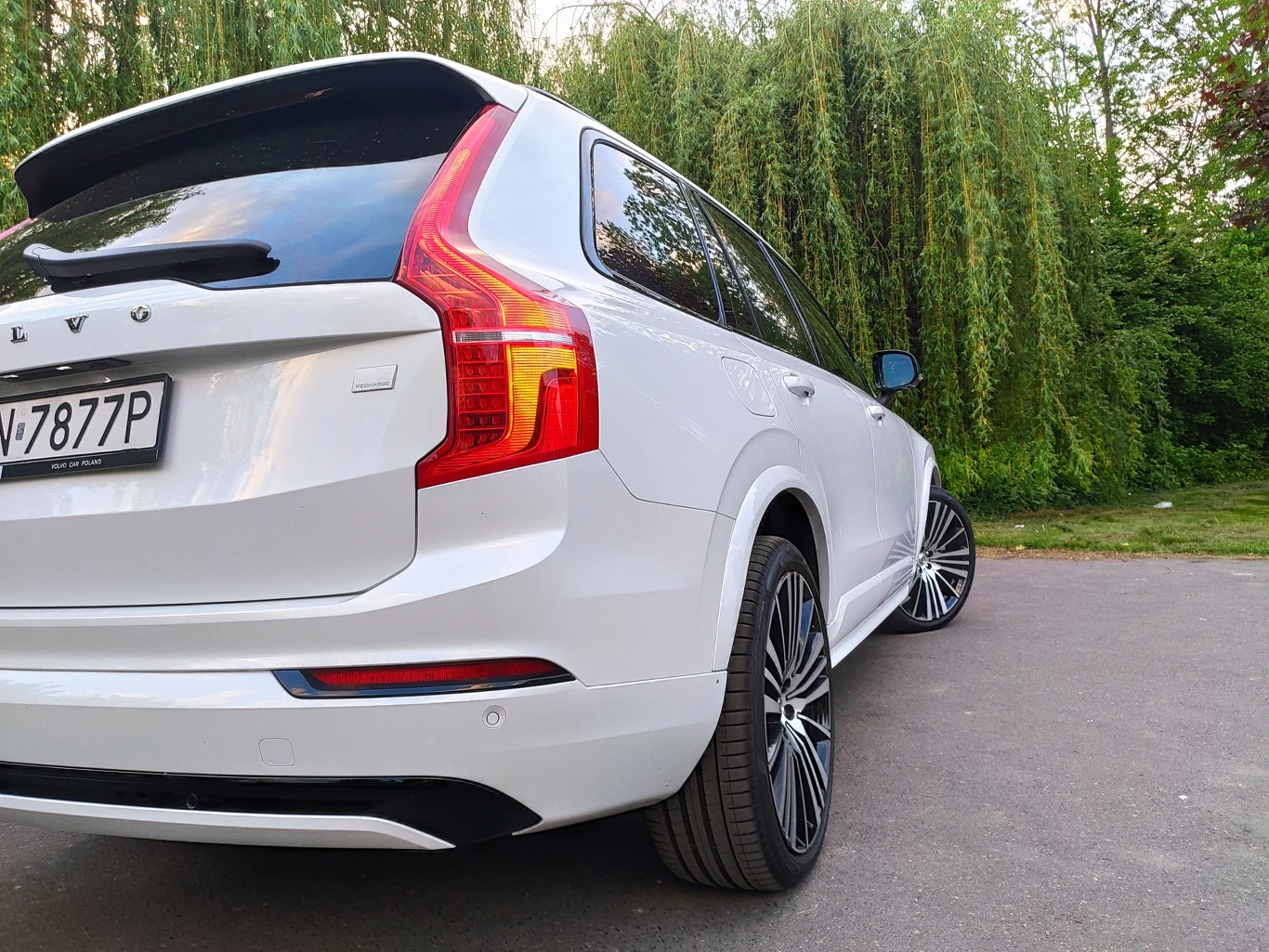 Volvo XC90 T8