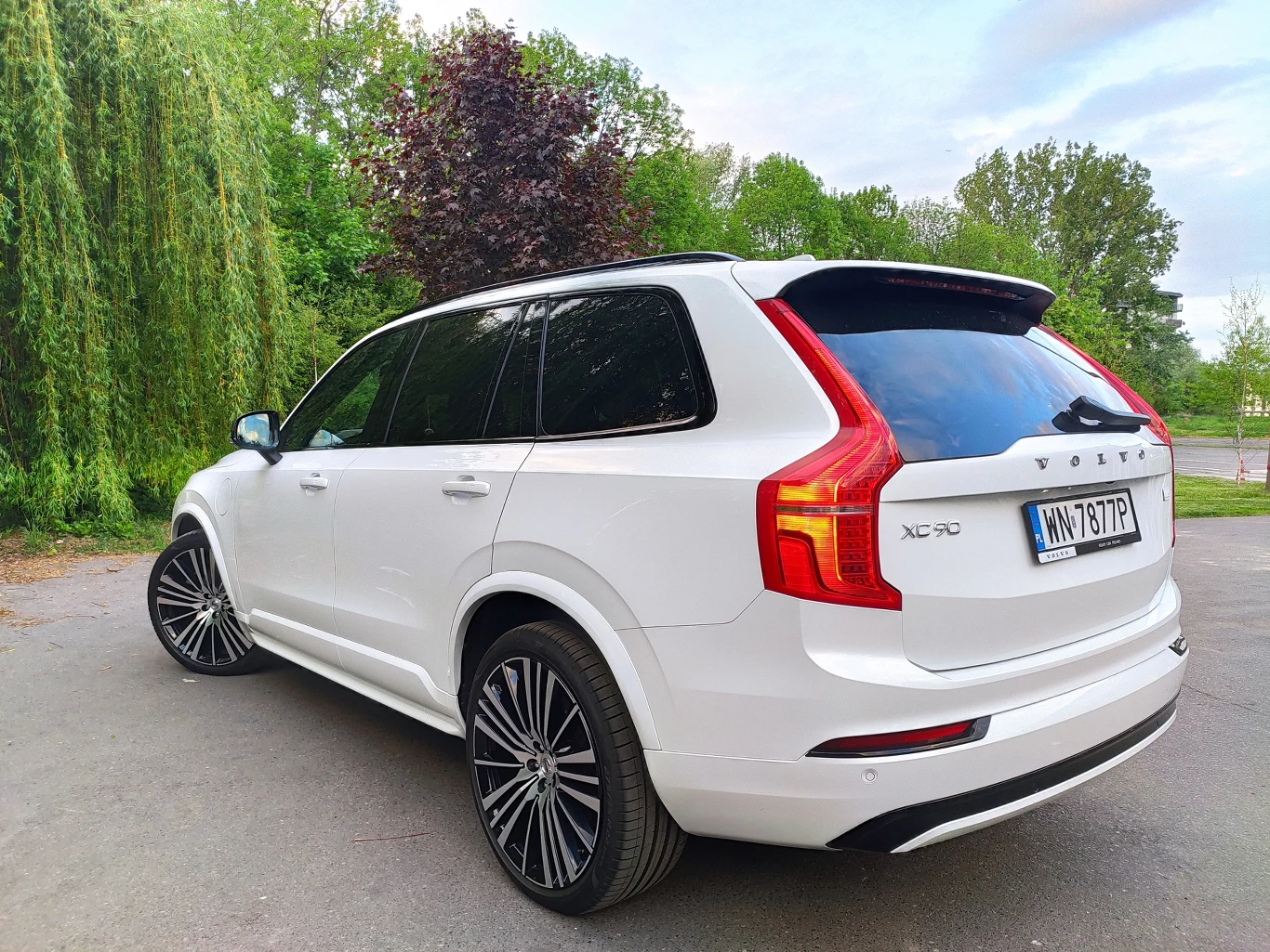 Volvo XC90 T8