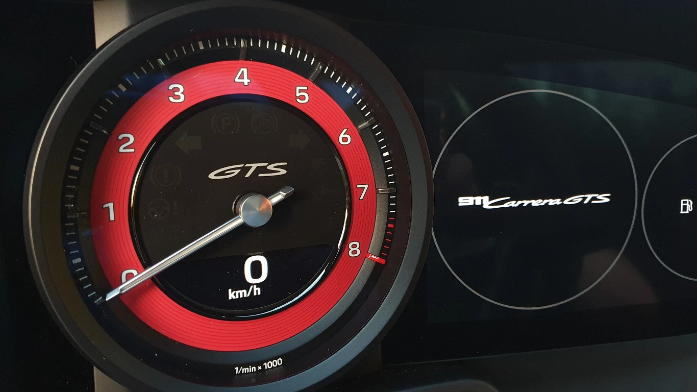 Porsche 911 Carrera GTS