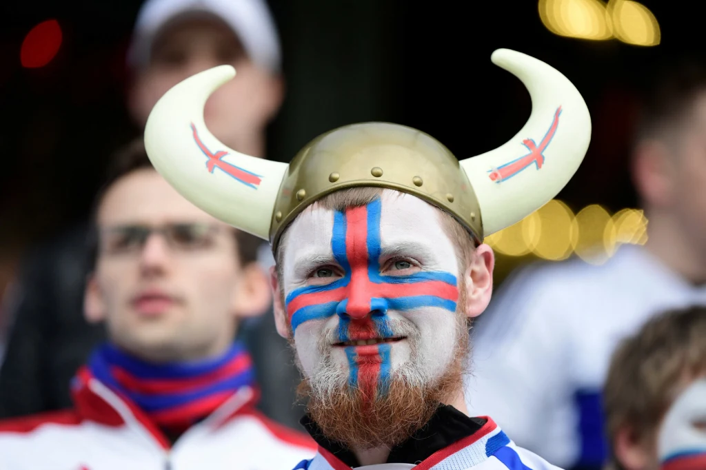 Kibice Wysp Owczych niedługo wybiorą się do Polski na mecz ich ulubieńców z "Biało-Czerwonymi" w eliminacjach Euro 2024