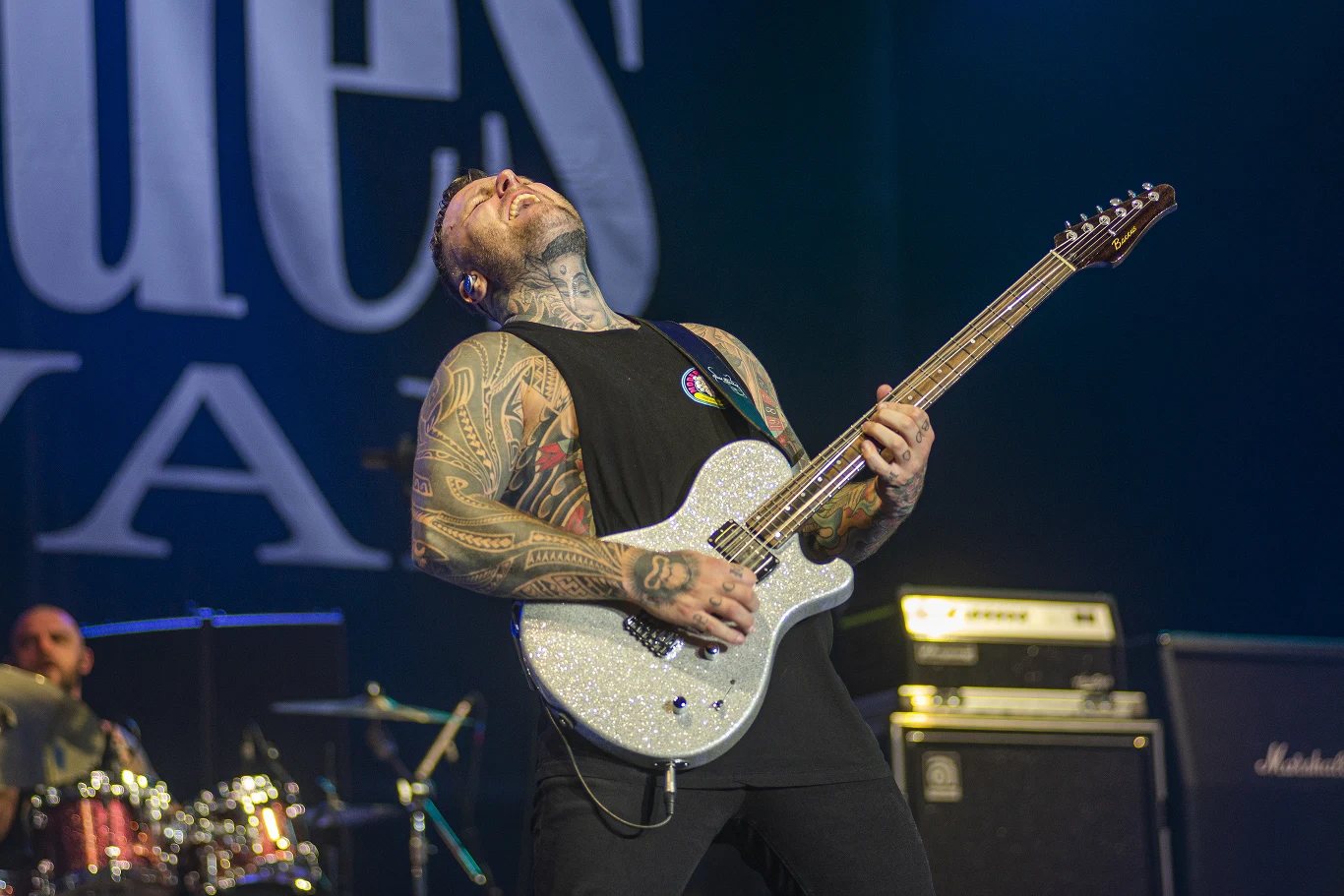 Zobacz zdjęcia Kris Barras Band na zakończenie Rawy Blues 2022!