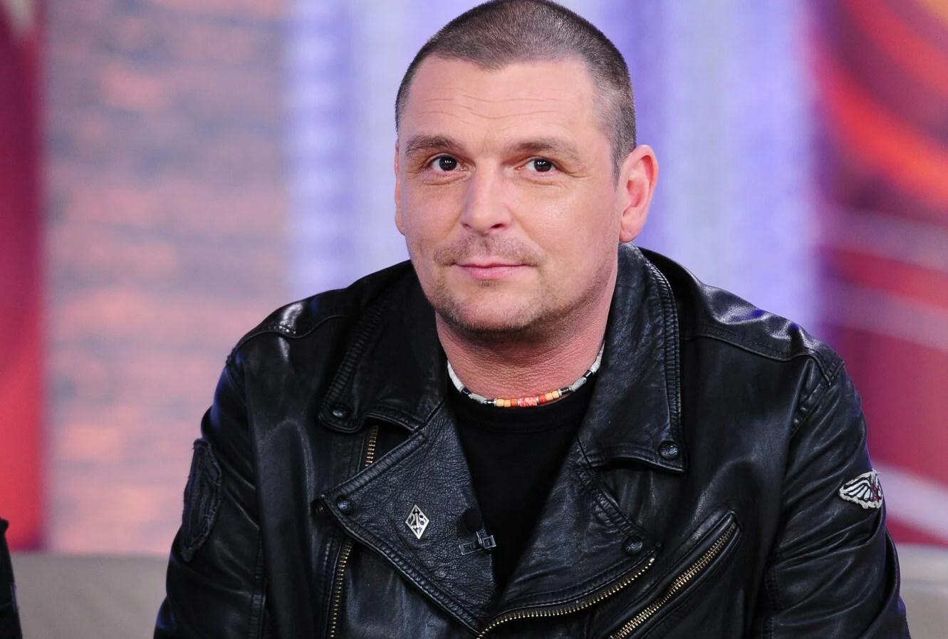 Co robi dziś Gulczas z pierwszej edycji Big Brothera? Co robi dziś Gulczas z pierwszej edycji Big Brothera?