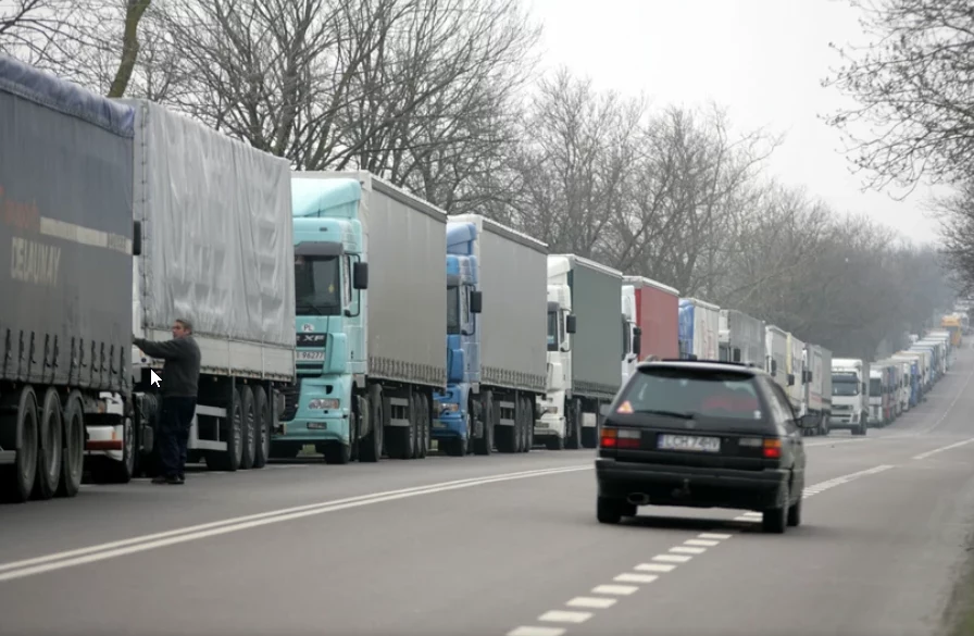 Transport drogowy uratuje nas przed brakami węgla?  MI chce odblokować porty? 