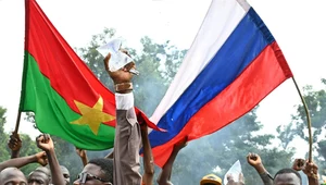 Tłumy na ulicach stolicy Burkina Faso trzymali w rękach także flagi rosyjskie