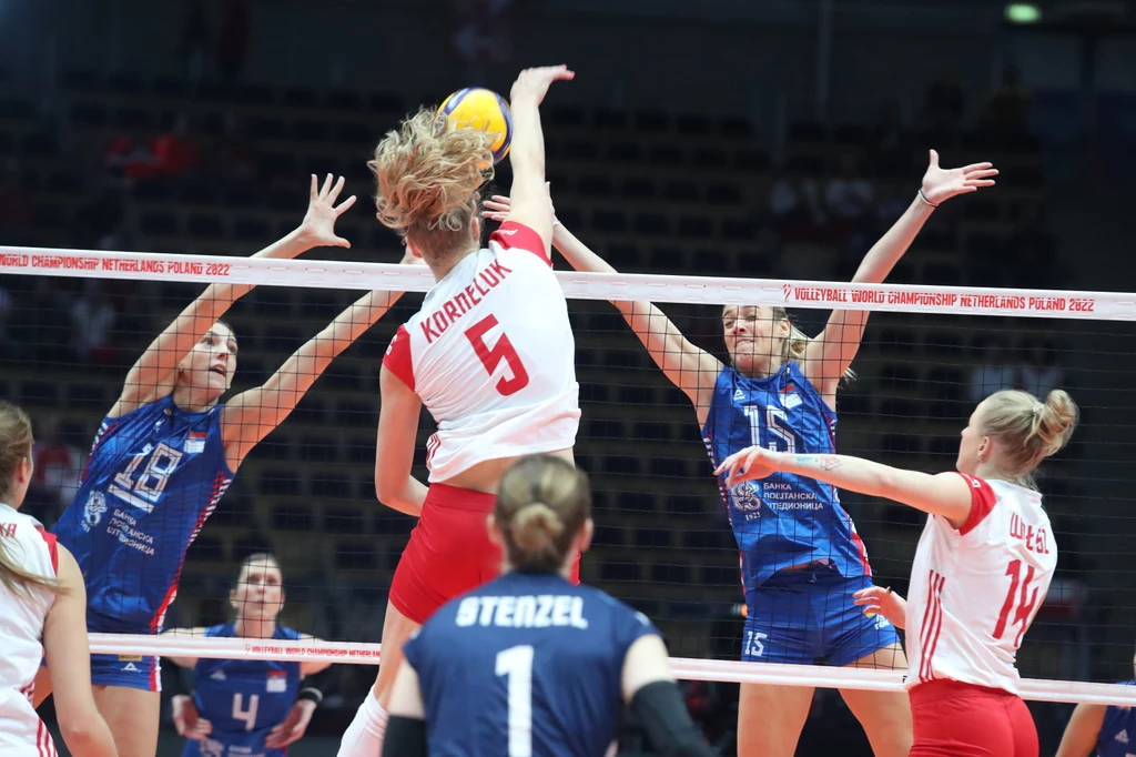 W fazie grupowej Polska uległa Serbii 0-3