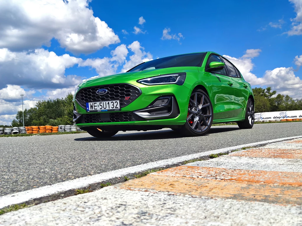 Ford Focus ST. Śpieszmy się kochać hot hatche