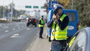 We wrześniu policjanci zatrzymali kierowcom za przekroczenie prędkości o blisko 40 proc. mniej praw jazdy niż w analogicznym miesiącu 2021 roku