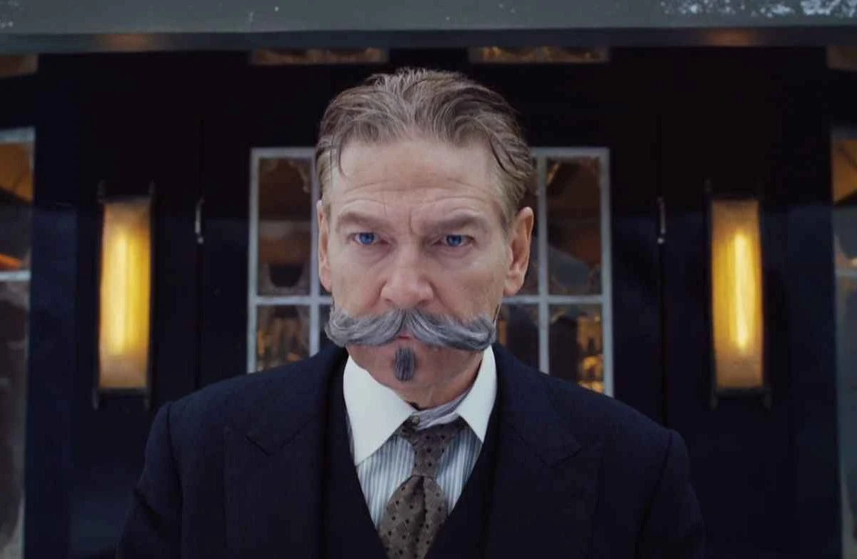 Kenneth Branagh jako Herkules Poirot