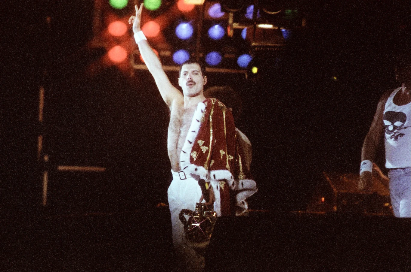 Tak Freddie Mercury (Queen) żegnał się ze sceną - Knebworth Park, 9 sierpnia 1986 r. Tak Freddie Mercury (Queen) żegnał się ze sceną - Knebworth Park, 9 sierpnia 1986 r.