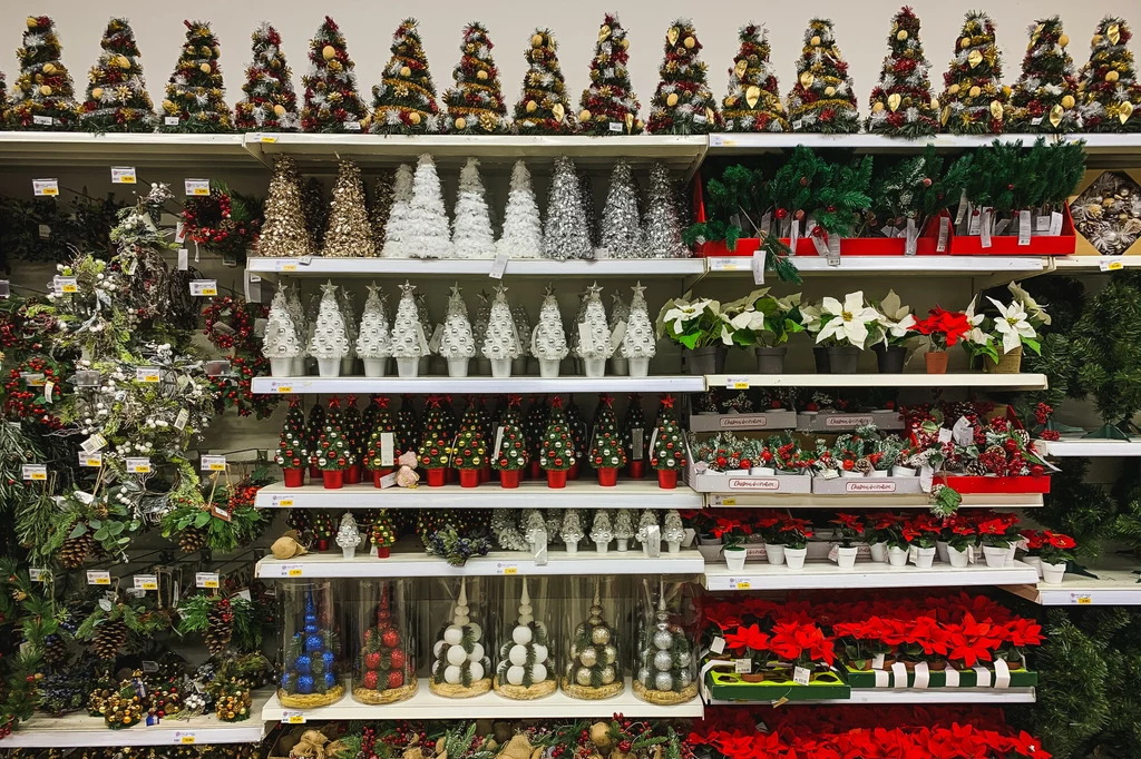 Na sklepowych półkach już od dłuższego czasu znaleźć możemy świąteczne ozdoby
