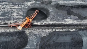 Sejm uchwalił ustawę osłonową dla odchodzących z pracy górników i energetyków
