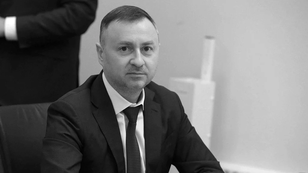 Jak oficjalnie przekazano, przyczyną śmierci rosyjskiego polityka był ciężki przebieg COVID-19