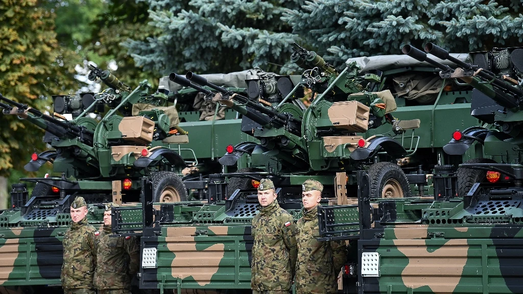 Zestawy rakietowo-artyleryjskie ZUR-23-2SP czyli "efektory" Pilica+ na platformach Jelcza