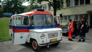 W czasach PRL-u popularnymi erkami jeżdżącymi do zdarzeń były Nyski