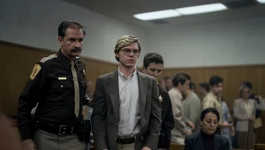 Evan Peter w serialu "Dahmer - Potwór: Historia Jeffreya Dahmera"