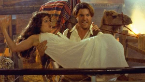 Brendan Fraser w filmie "Mumia"