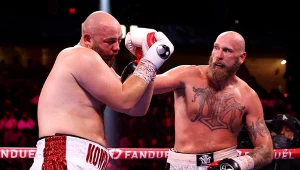 Robert Helenius (z prawej) w walce z Adamem Kownackim