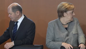 Olaf Scholz i Angela Merkel