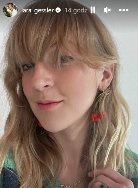 Lara Gessler postawiła na zmiany. W ruch poszły nożyczki