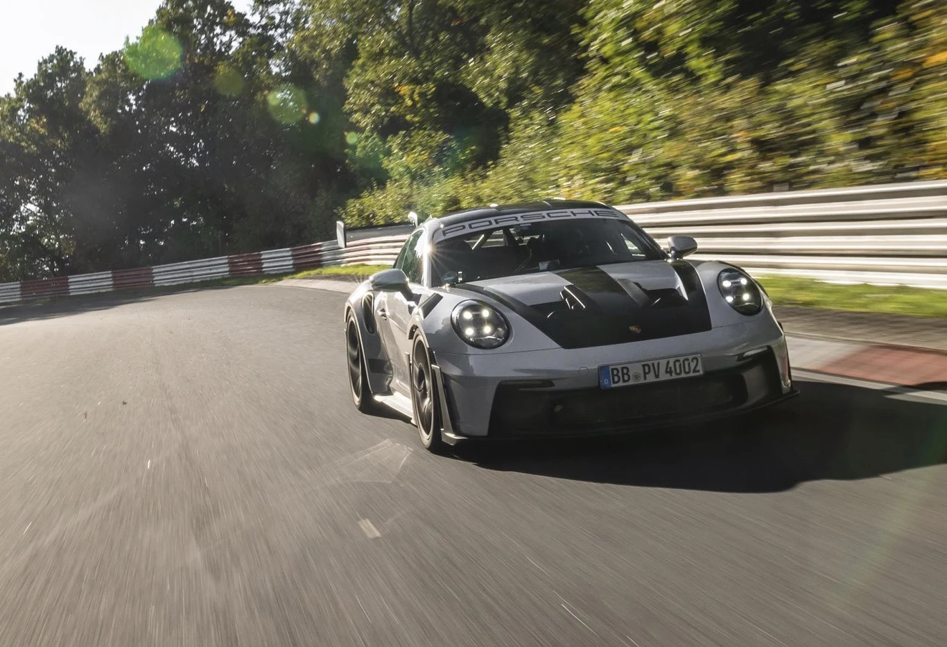 Porsche 911 GT3 RS na Północnej Pętli Porsche 911 GT3 RS na Północnej Pętli