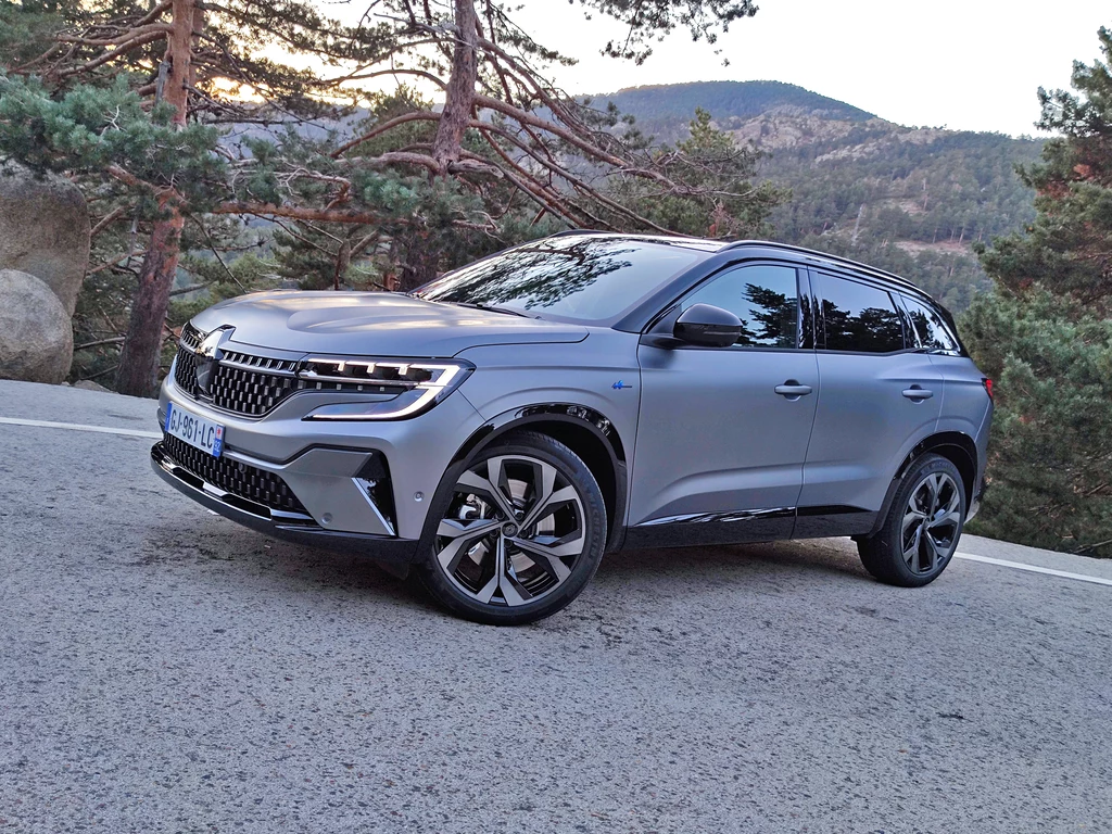 Renault Austral – jeździliśmy nowym SUV-em francuskiego producenta 