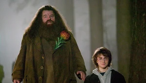 Daniel Radcliffe i Robbie Coltrane na planie filmu "Harry Potter i czara ognia"