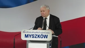 Jarosław Kaczyński podczas przemówienia w Myszkowie