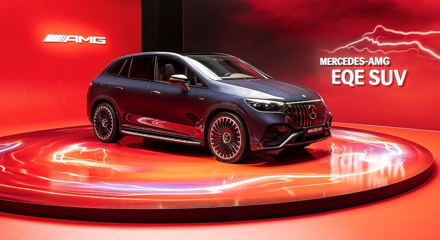 Mercedes EQE SUV zaprezentowany.