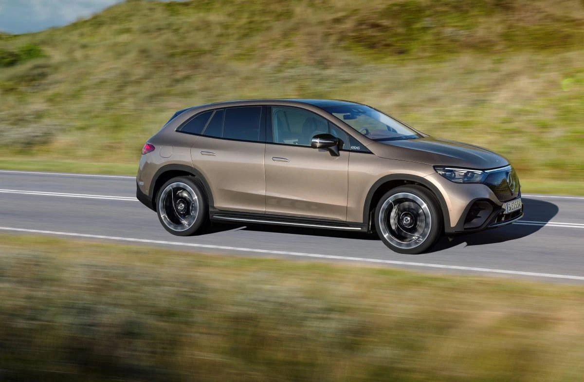 Mercedes EQE SUV