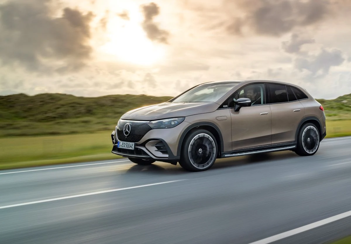 Mercedes EQE SUV