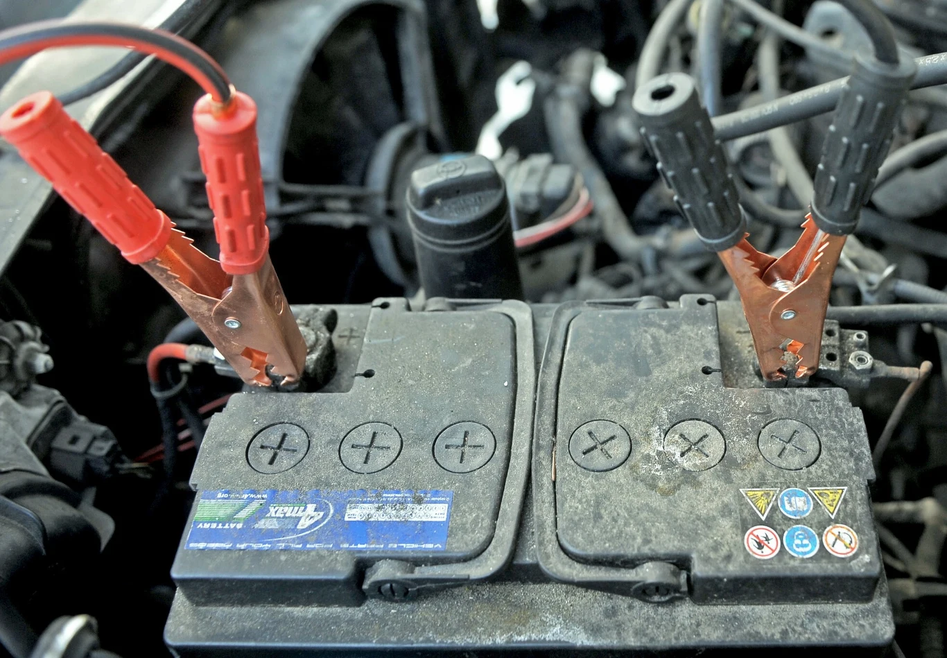 Jak wydłużyć żywotność akumulatora i tym samym zaoszczędzić pieniądze? Jak wydłużyć żywotność akumulatora i tym samym zaoszczędzić pieniądze?